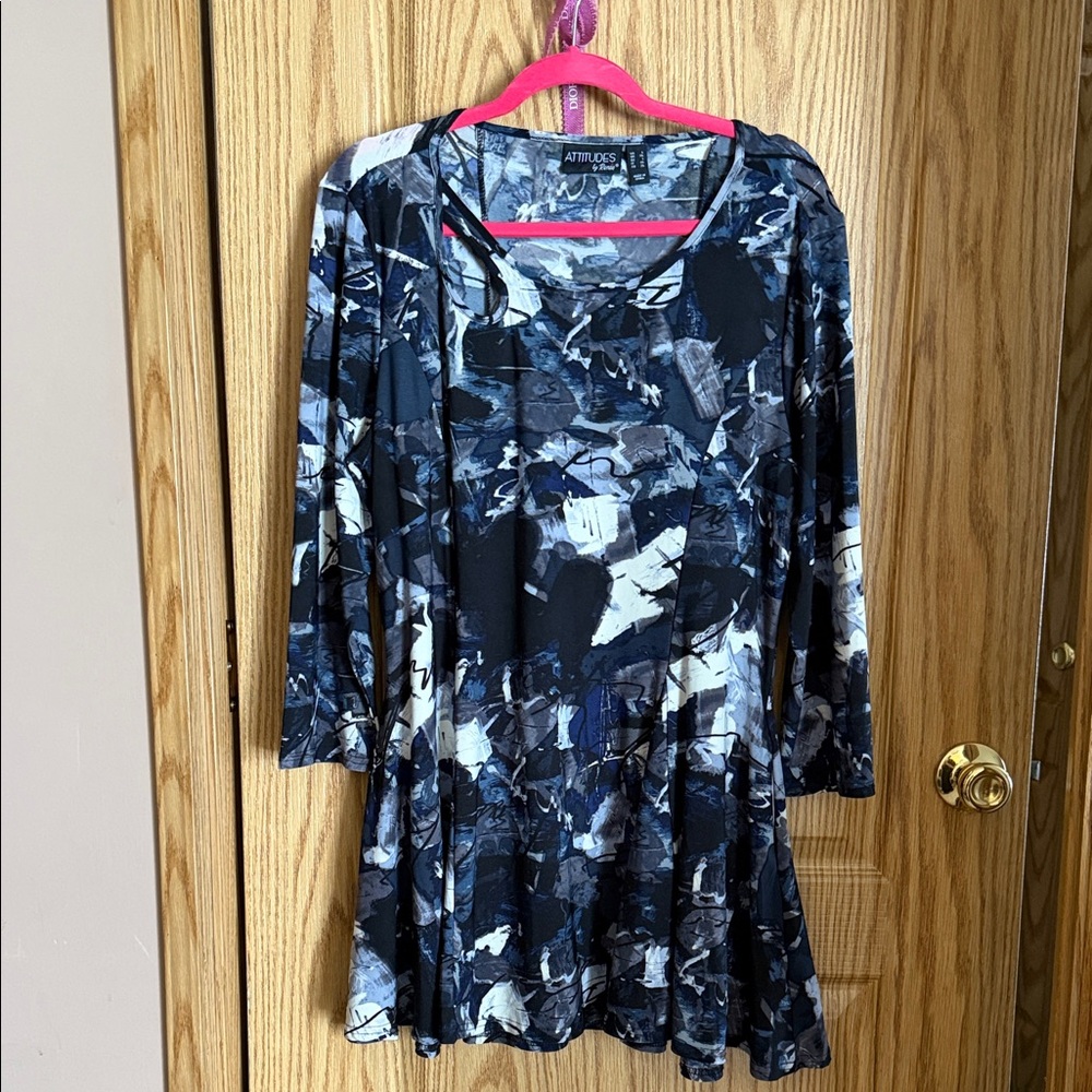 Attitudes by Renee Long Sleeve Abstract Dress - Black and White